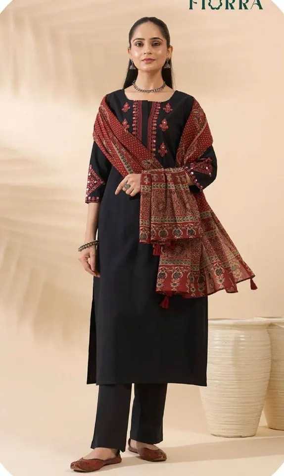 Salwar Suits & Churidars, design SS-004